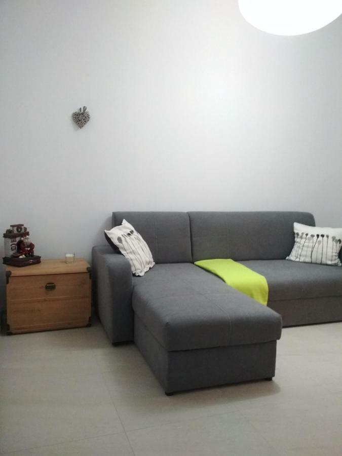 Apartament Scorpion Modlin Czosnow Exterior photo